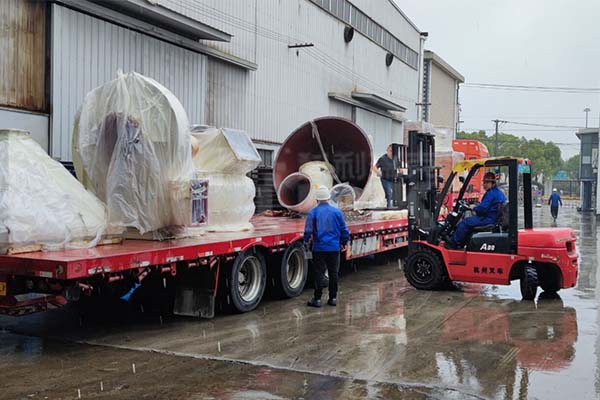 環輥磨發貨現場 環輥磨發貨現場